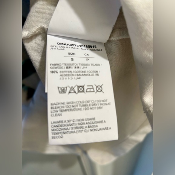 Off-White Statue of Liberty shirt - Picture 6 of 7